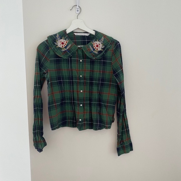 Zara crop top shirt